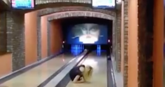 My bowling fall makes JOE.ie - LUAN PARLE LUAN PARLE - bowling