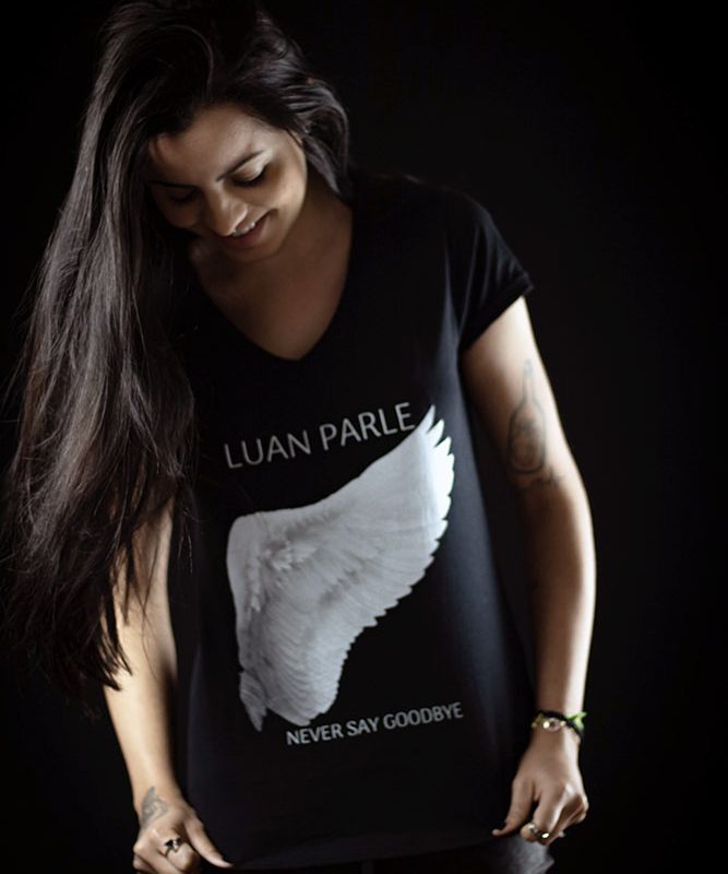 Ladies Short Sleeve 'Never Say Goodbye' Tee Black - V Neck
